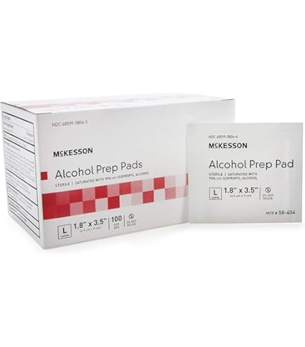 61uj0XMr8XL._AC_UL495_SR435,495_ Alcohol Prep Pads (2 Packs of 100)